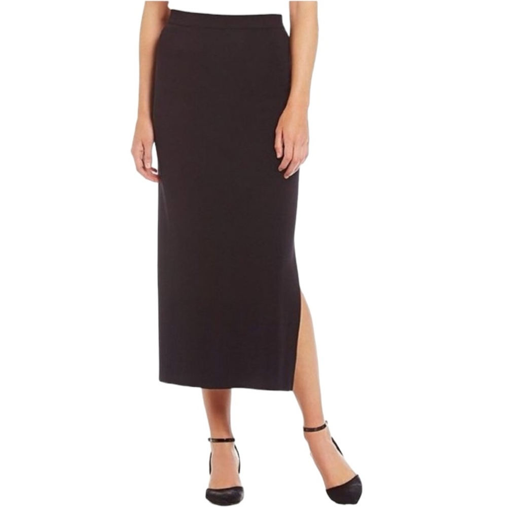 Exclusively Misook Solid Black Stretch Acrylic Kn… - image 3